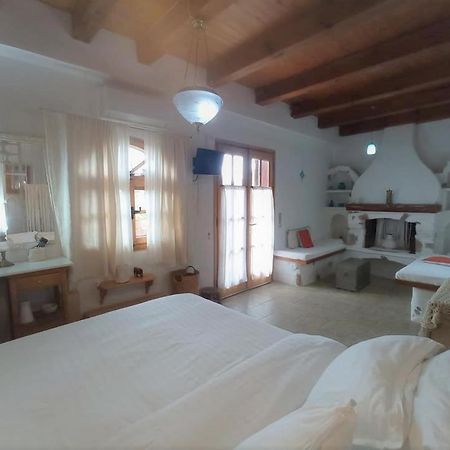 Harmonic Place Loutraki エクステリア 写真