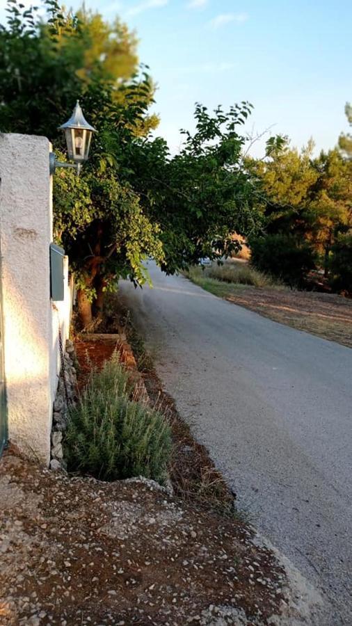 Harmonic Place Loutraki エクステリア 写真