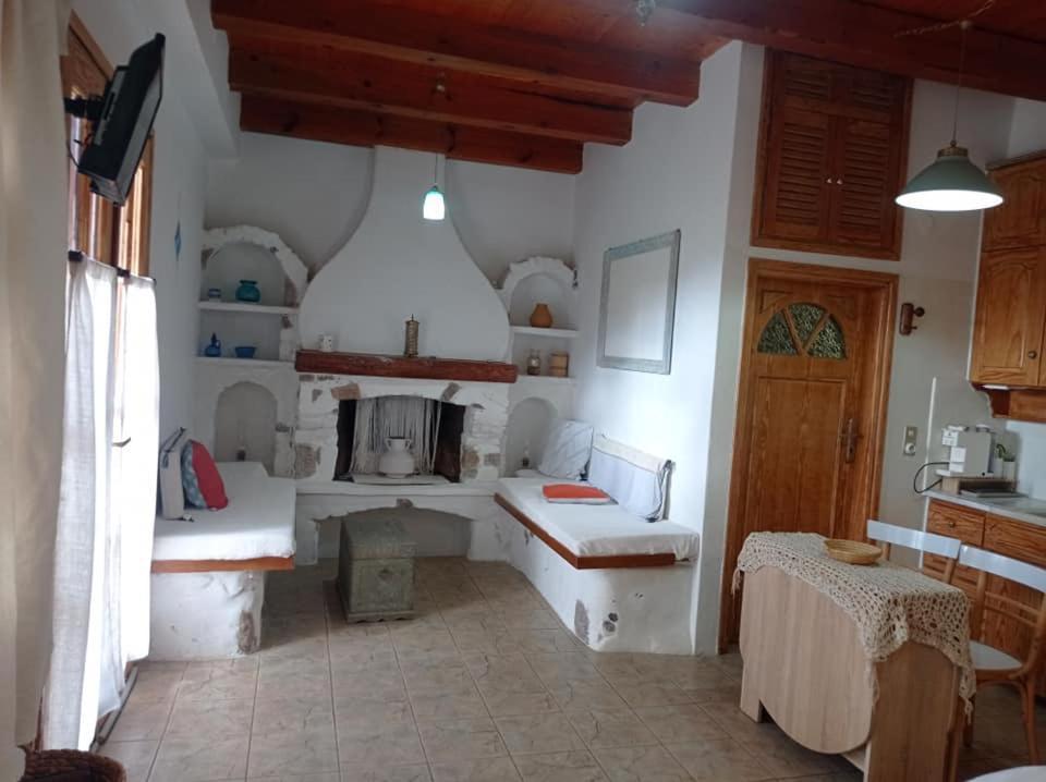 Harmonic Place Loutraki エクステリア 写真