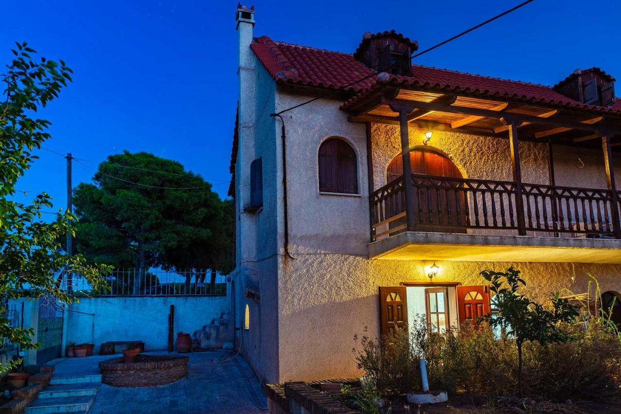 Harmonic Place Loutraki エクステリア 写真